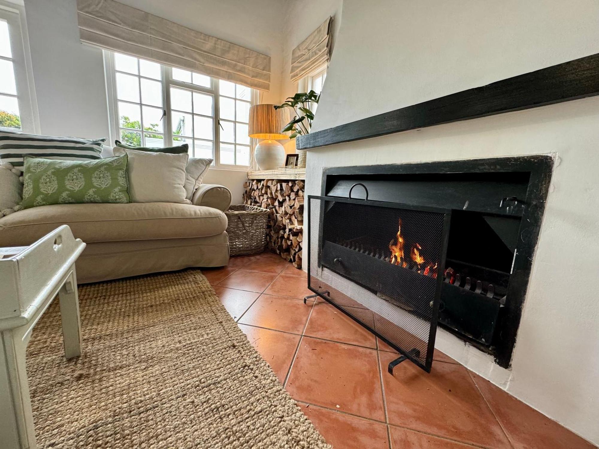 Three Bedroom Oxford Cottage Franschhoek Eksteriør billede